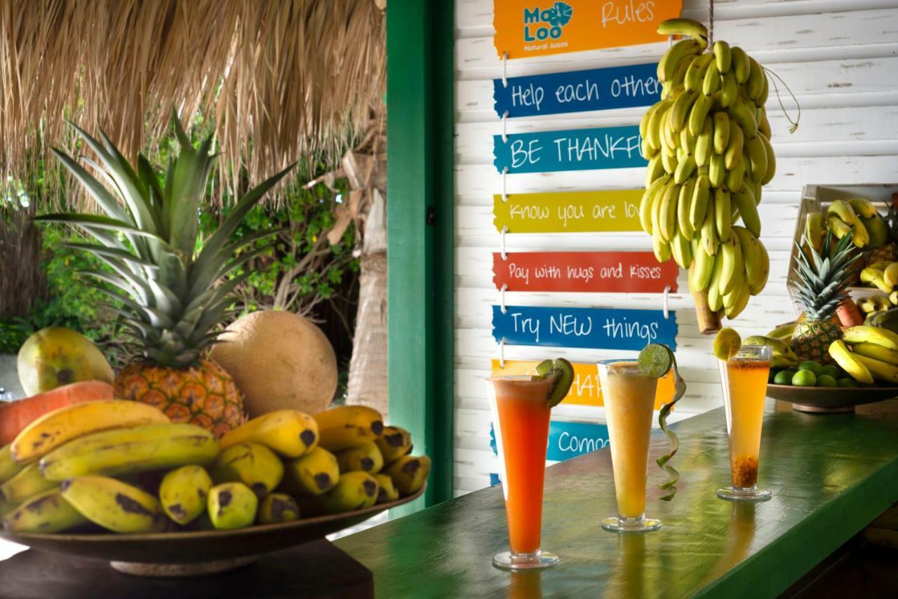 Catalonia Royal Bavaro (Adults Only) Punta Cana Bagian luar foto Juice bar